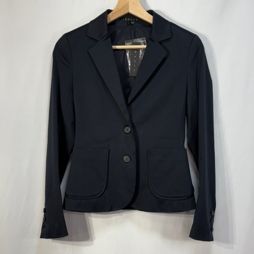 🥥 nwt Theory Black and blue mini striped cotton two button Blazer